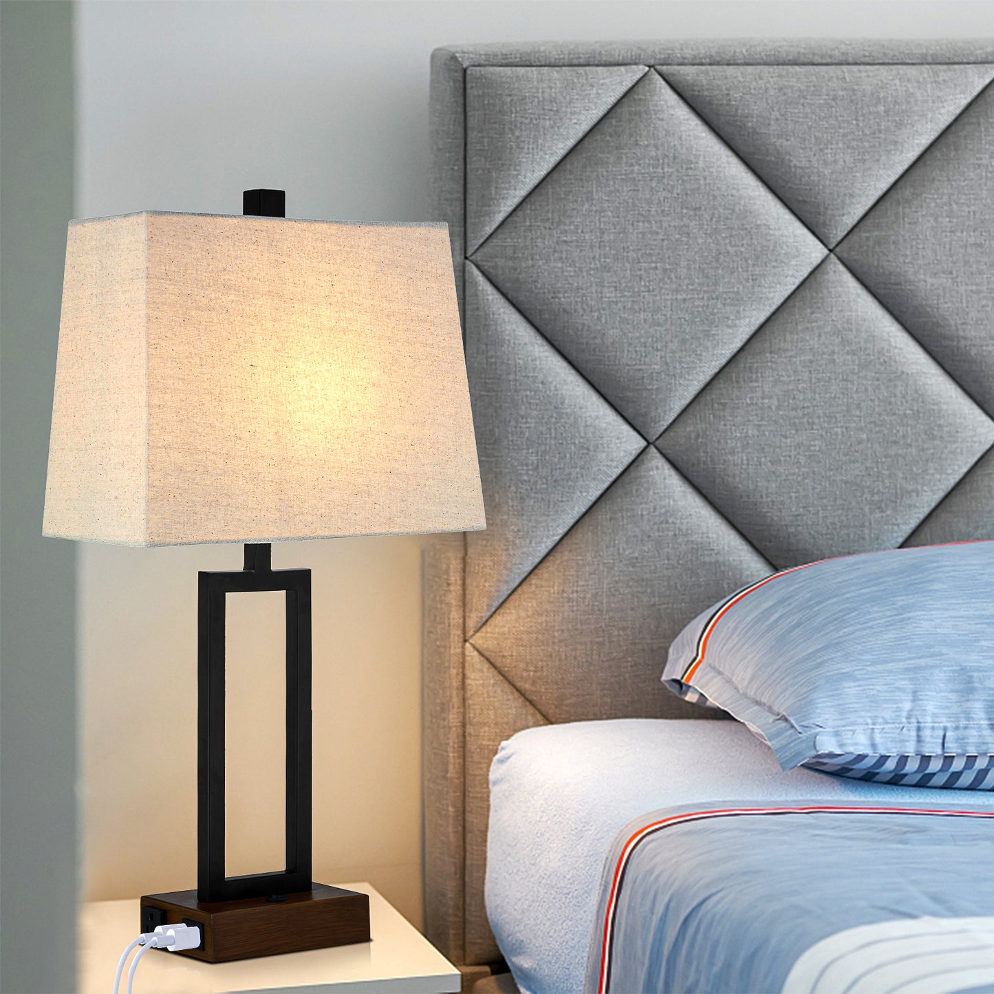 Cinkeda Set of 2 Modern Black Metal Table Lamps, 23.5" Tall with Dual USB Ports & AC Plug, On/Off Switch Bedside Lamp for Bedroom